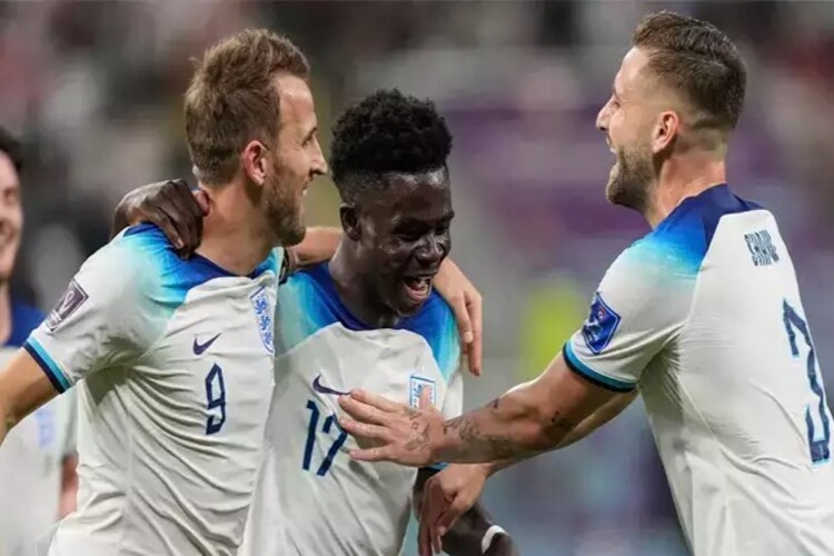 ฟุตบอลโลก 2022: ‘วันพิเศษ’ ของ บูกาโย ซากา ขณะที่อังกฤษเข้าใกล้ความสมบูรณ์แบบ